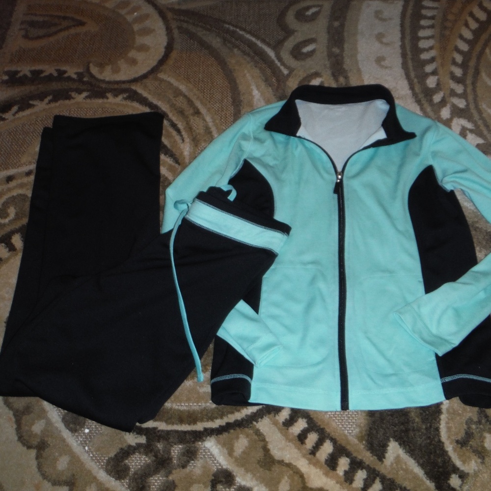 🦋3 for $15 🦋 KIM ROGERS  S  SET